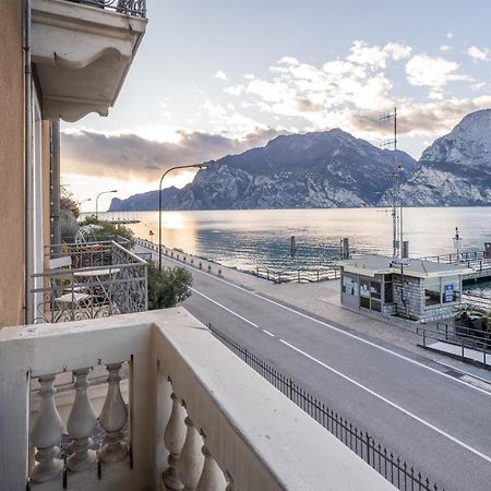 Lake Sensation - Garda Lake View Torbole Sul Garda Exterior photo
